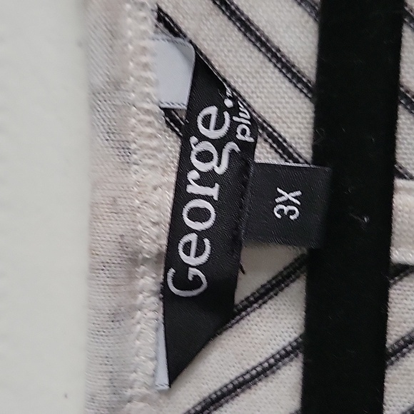 3/4 Sleeve Striped Top - Picture 2 of 11